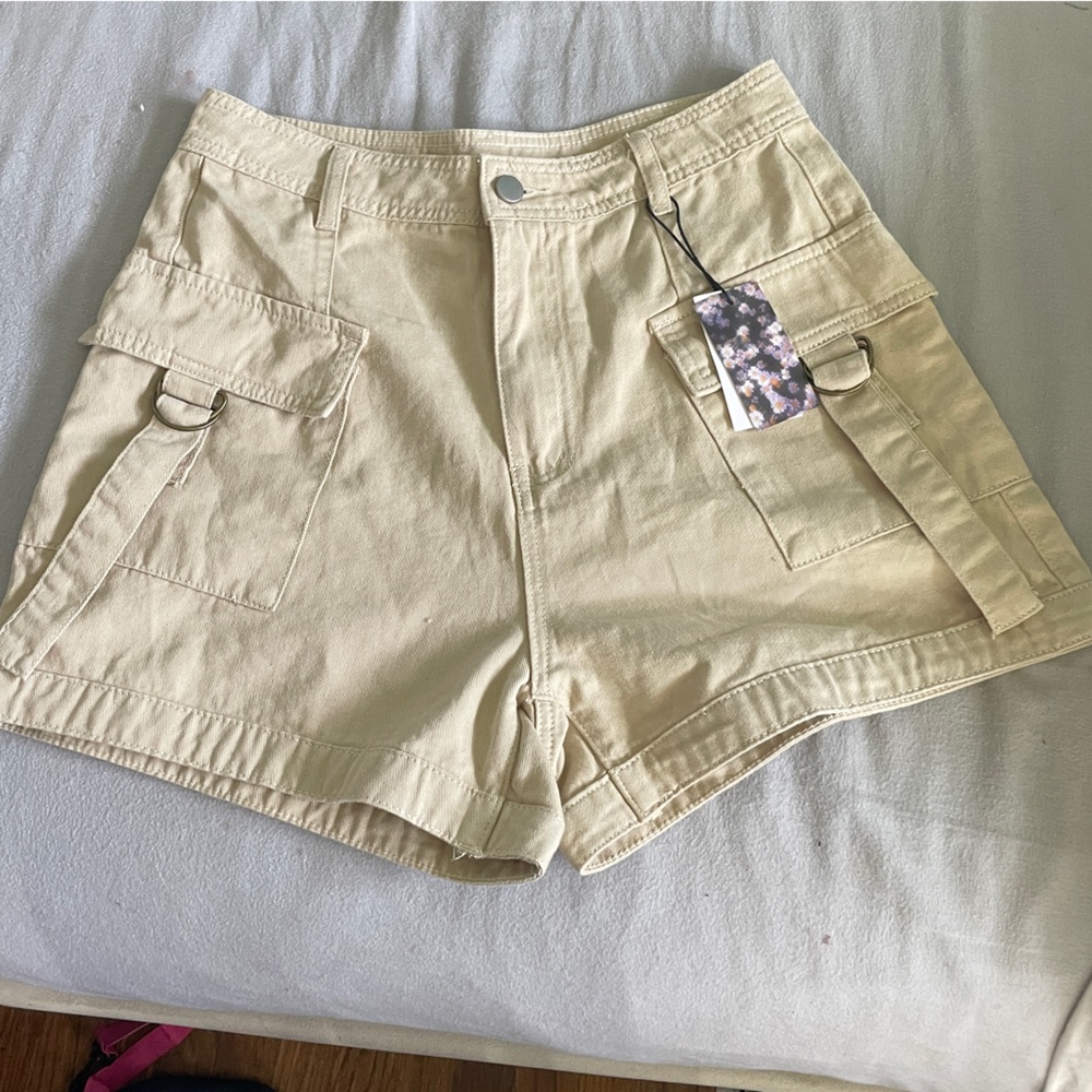 Cider high waisted shorts